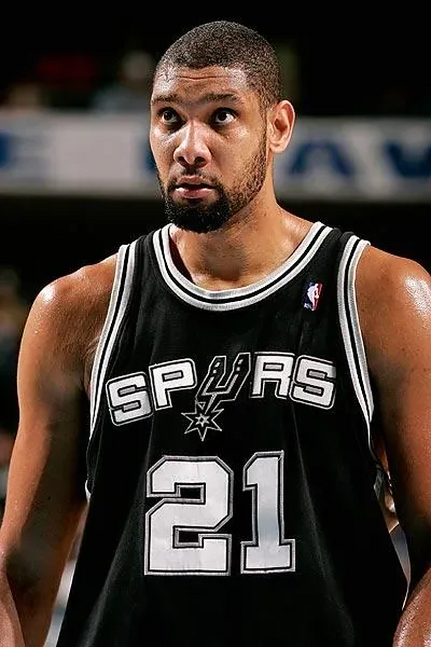 哈兰德：对多纳鲁马只有赞美之词；来意大利踢球？还没考虑过（哈兰德：盛赞多纳鲁马；赴意甲效力？暂未考虑）