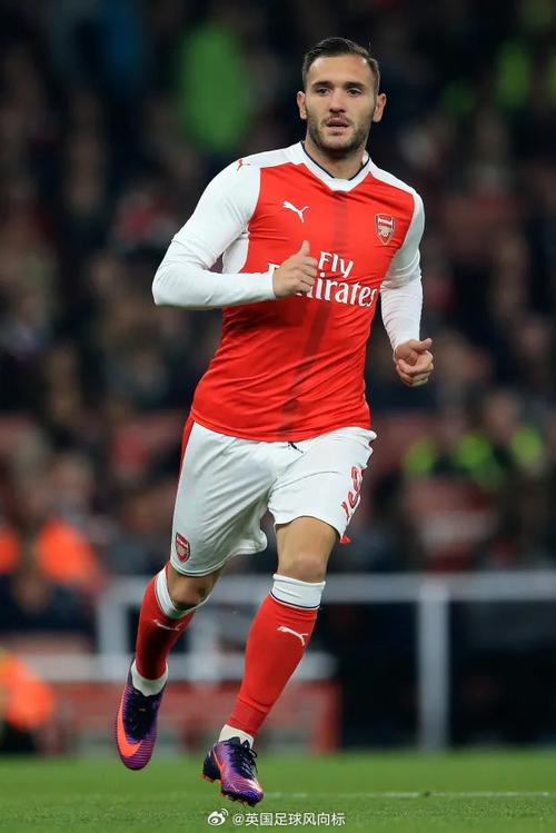 德甲替补戴帽，凯恩是继9分钟5球的莱万之后拜仁第二人（替补上演帽子戏法，凯恩成莱万“9分钟5球”后拜仁第二人）