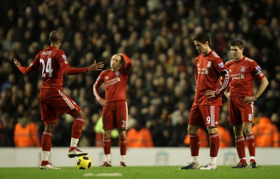 美记：快船休赛期引援失败，坐拥“顶配”阵容却不得不用新人（美媒：快船休赛期补强失利，豪华阵容仍被迫启用新人）