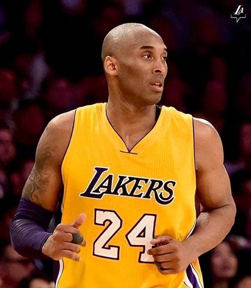 武体集团官方：武汉体育中心将改建为8万坐席专业足球场（武体集团官宣：武汉体育中心将升级为8万座专业足球场）