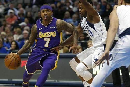 斯基拉丨米兰球探现场考察萨索洛两后卫（斯基拉：米兰球探赴现场考察萨索洛两名后卫）