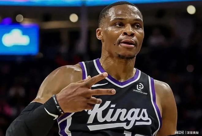 罗马诺：利物浦未与萨拉赫就离队展开谈判，并坚定支持斯洛特（罗马诺：利物浦未就萨拉赫离队进行谈判，继续力挺斯洛特）