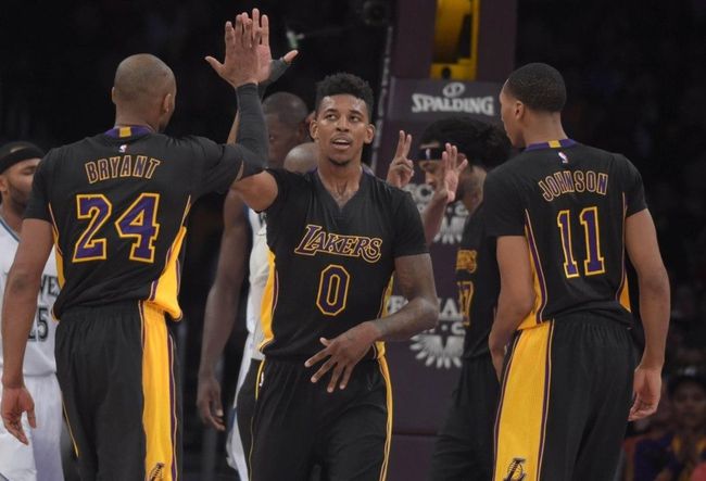 斯基拉：那不勒斯计划通过冬窗买中场，目前看上梅努等5人（斯基拉：那不勒斯计划在冬窗补强中场，梅努位列5人候选名单）